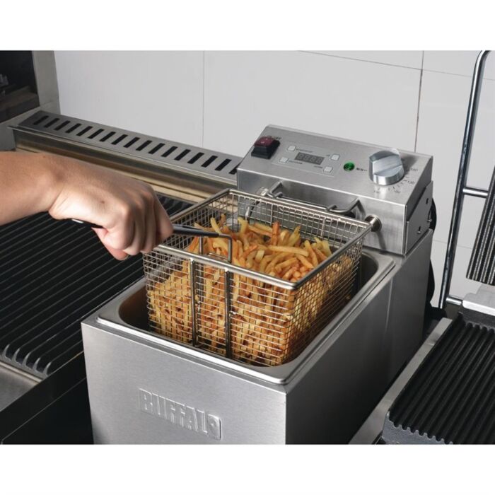 Buffalo enkele friteuse 5L met timer, 28,5(b)x45x(d)35,5(h)cm, 230V/2800W