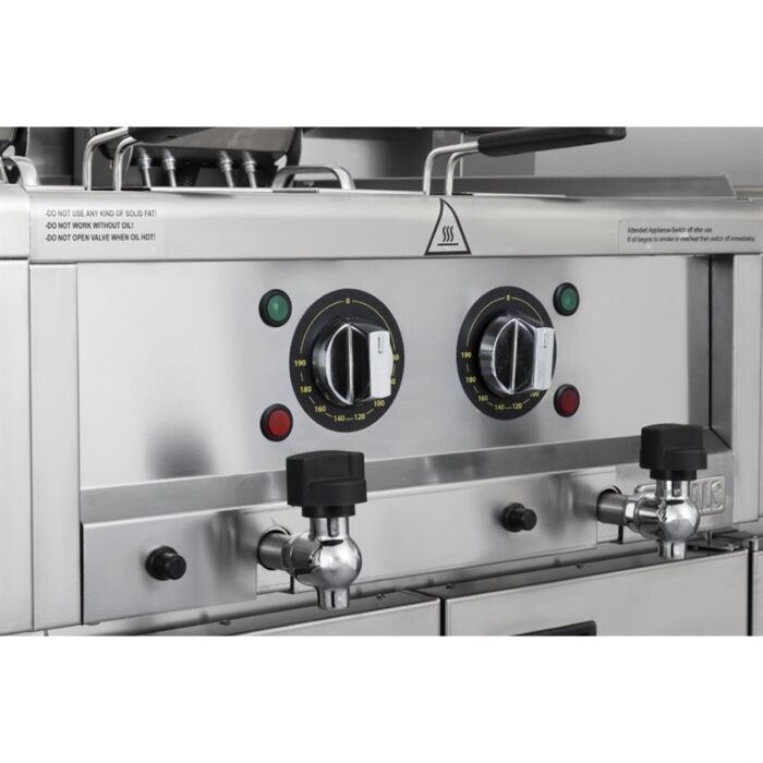 Buffalo 600-Serie Elektrische Friteuse Met Dubbele Tank, 2 x 8 Liter
