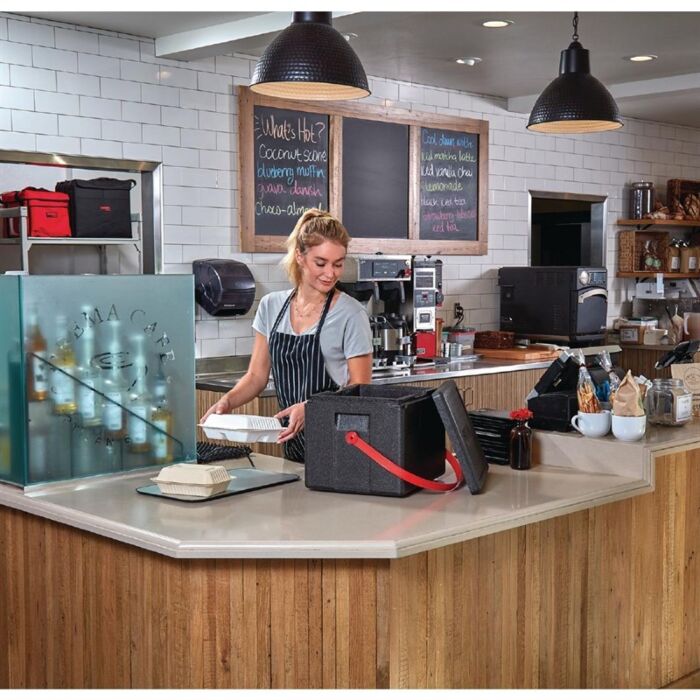 Cambro EPP GoBox Geïsoleerde Voedseldrager Met Riempje 1/2 Gn